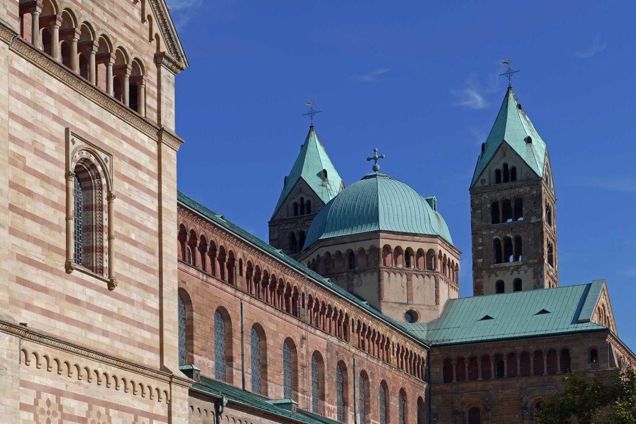 Fachwerkhaus Maximilian Apartamento Speyer Exterior foto